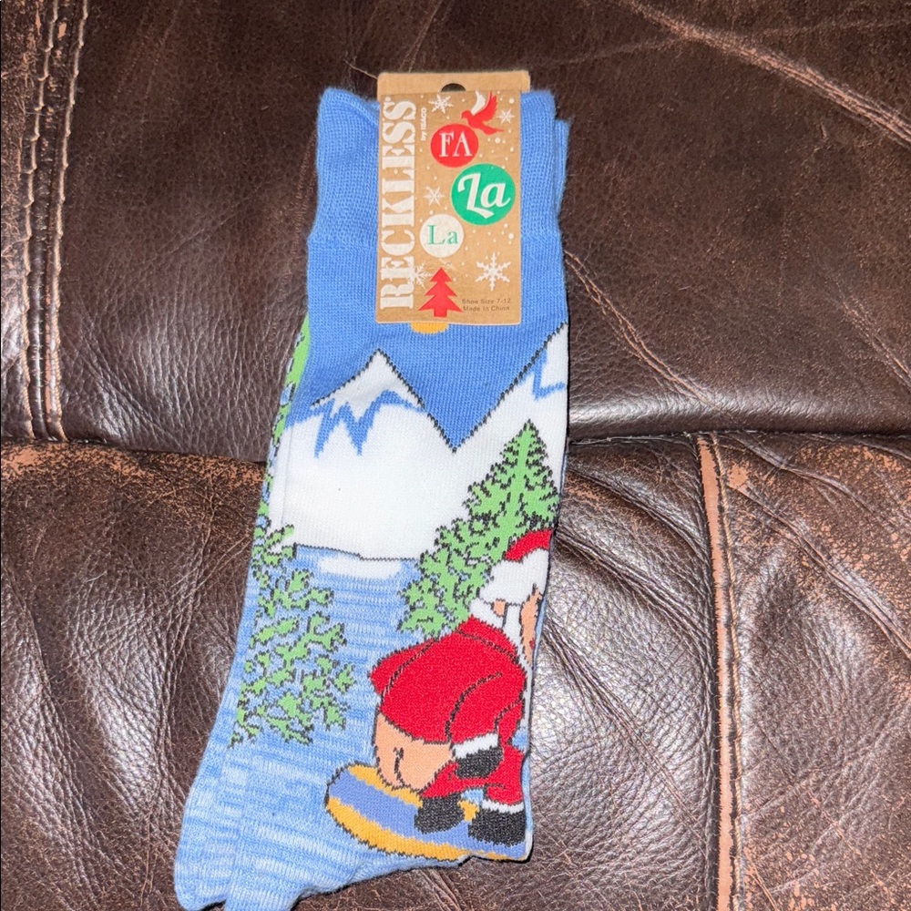 NWT Santa Blue Socks size 7-12